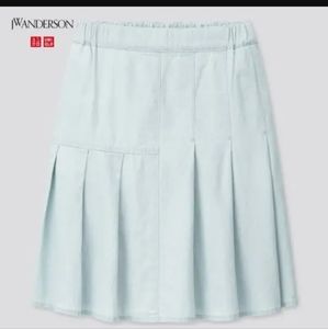 JW Anderson X Uniqlo Toddler girl Tuck Flare Denim Skirt 3-4yrs